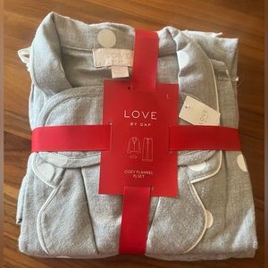 NWT GAP pjs size large gray with polka dots